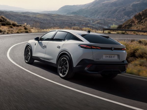 (c) Peugeot