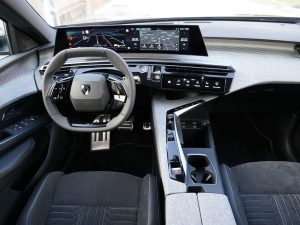 Peugeot 3008 Hybrid 136 e-DCS6 (c) Stefan Gruber