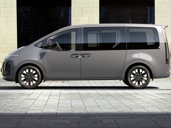 (c) Hyundai