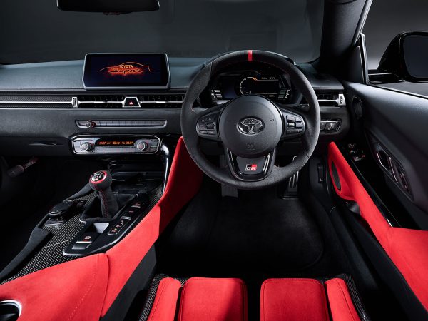 (c) Toyota