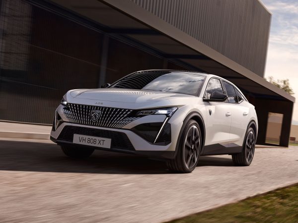 (c) Peugeot