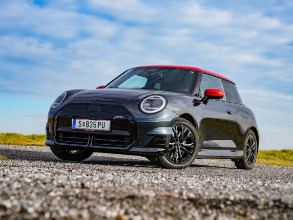 Mini Cooper SE (c) Stefan Gruber