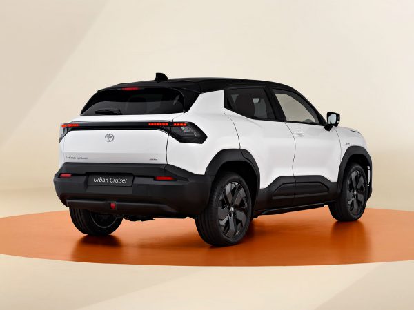 (c) Toyota