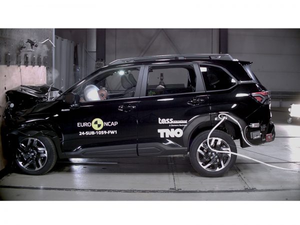 (c) ÖAMTC/Euro NCAP