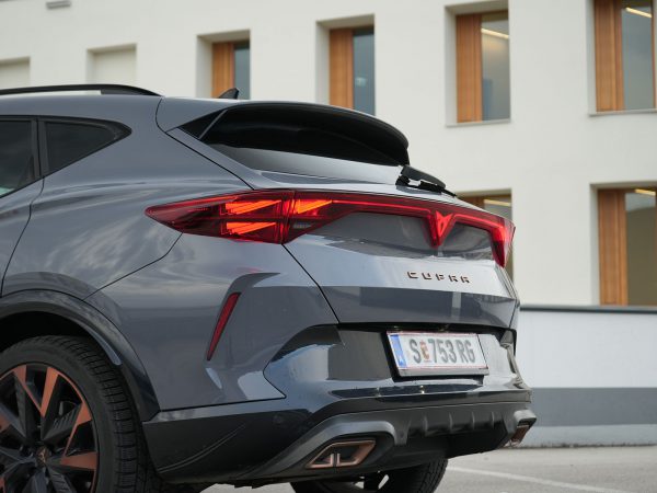 Cupra Formentor VZ e-Hybrid (c) Kyrillos Ibrahim