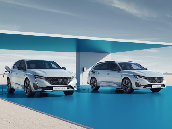 (c) Peugeot