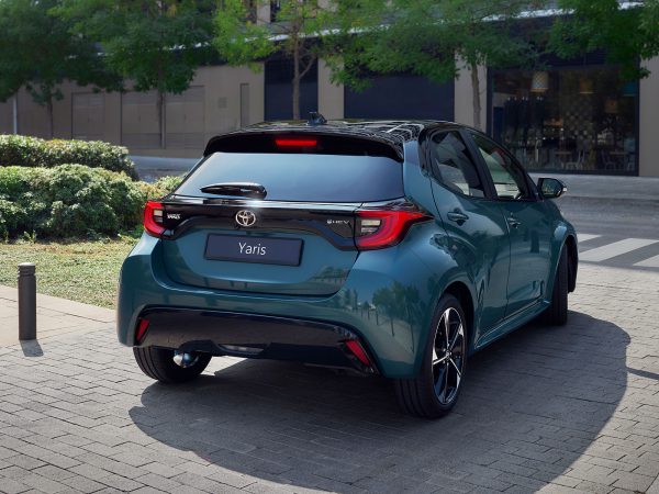 (c) Toyota