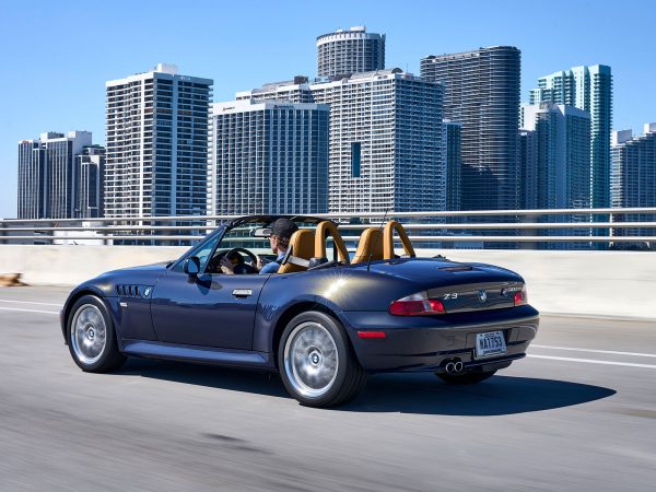 (c) BMW