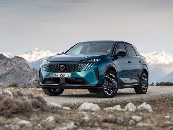 (c) Peugeot