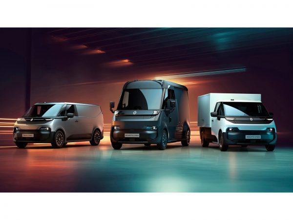 (c) Renault Communications