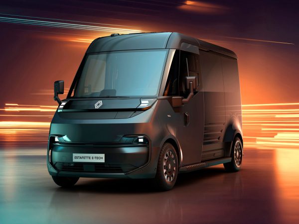 (c) Renault Communications