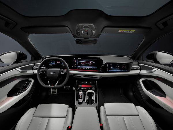 (c) Audi AG