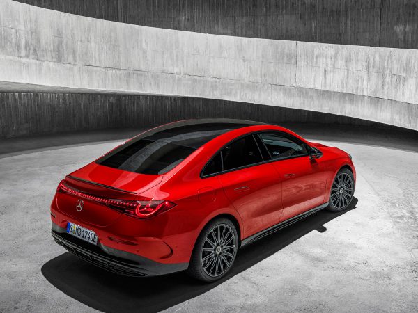 (c) Mercedes-Benz Group