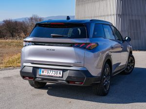 Peugeot 5008 GT Hybrid 136 e-DCS6 (c) Stefan Gruber
