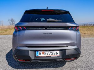 Peugeot 5008 GT Hybrid 136 e-DCS6 (c) Stefan Gruber