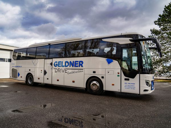 Der Mercedes Tourismo Fahrschulbus (c) Stefan Gruber