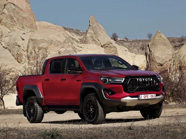 (c) Toyota
