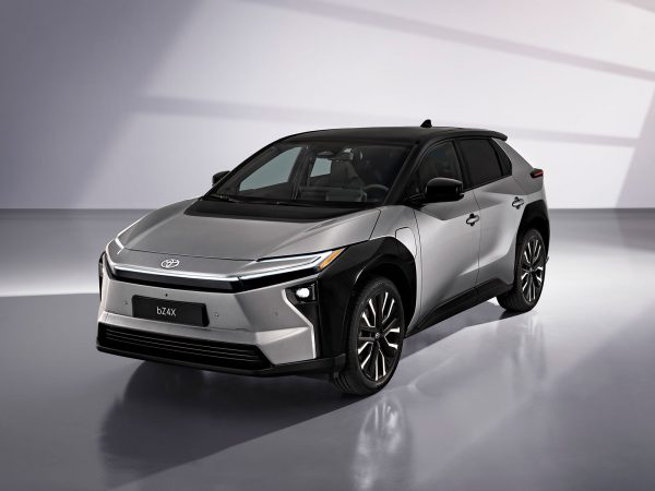 (c) Toyota