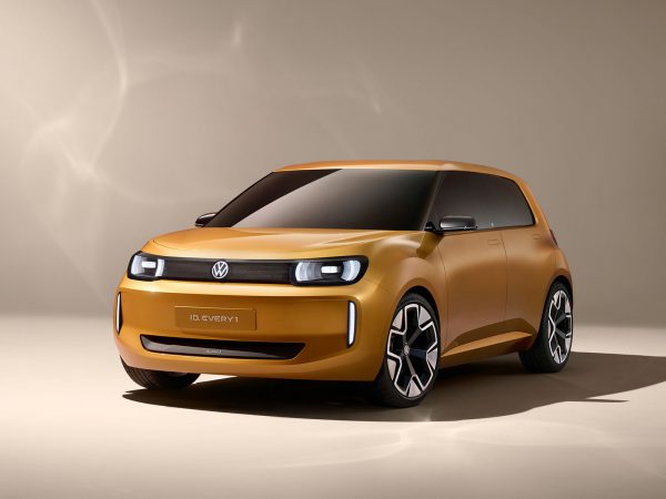 (c) Volkswagen AG