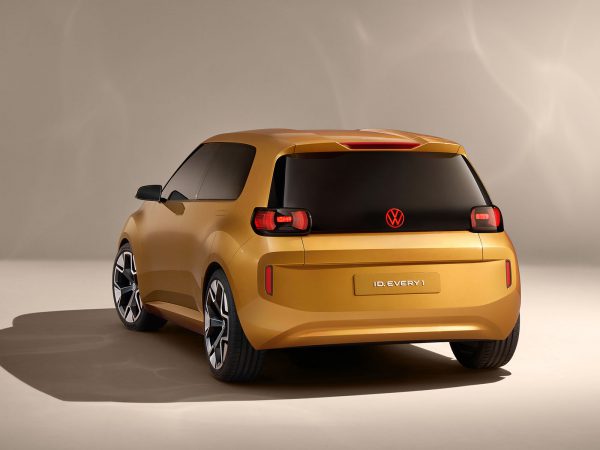 (c) Volkswagen AG