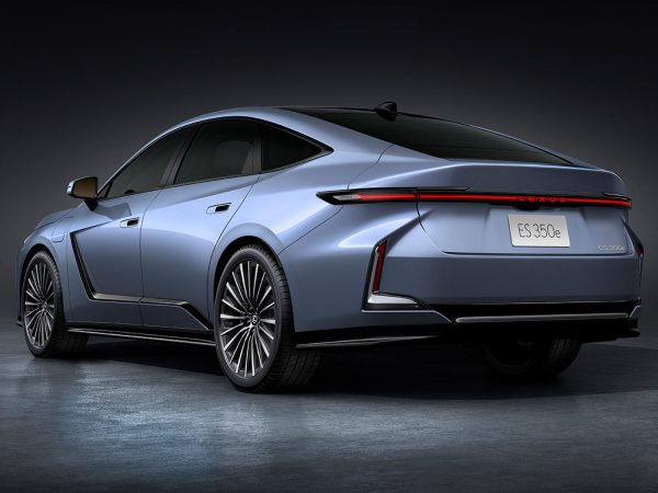 (c) Lexus
