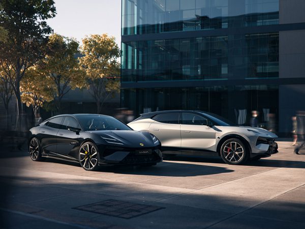(c) Lotus Cars