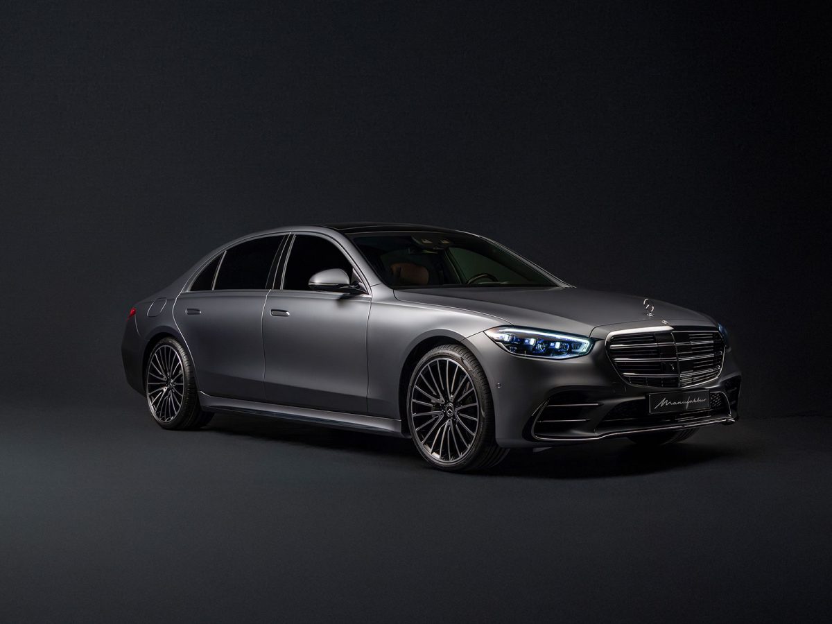 (c) Mercedes-Benz Group