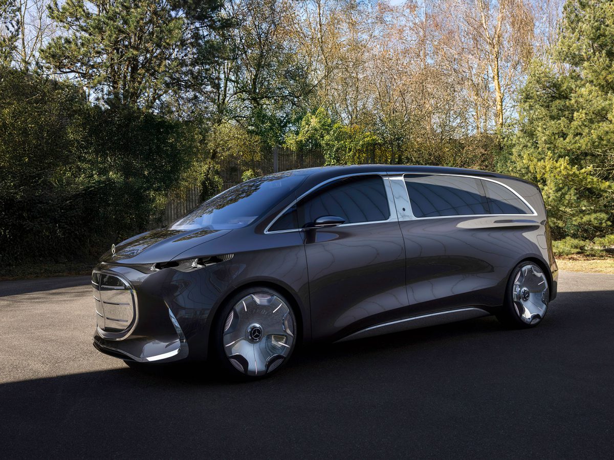 (c) Mercedes-Benz AG