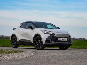 Toyota C-HR PHEV (c) Stefan Gruber