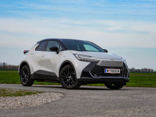 Toyota C-HR PHEV (c) Stefan Gruber