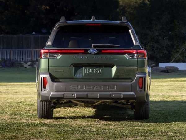(c) Subaru