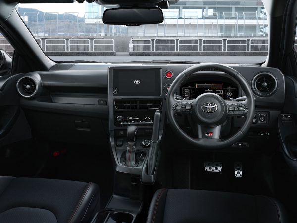 (c) Toyota