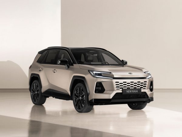 (c) Toyota