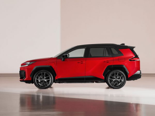 (c) Toyota