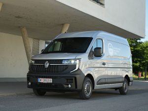 Renault Master E-Tech L2H2 (c) Kyrillos Ibrahim