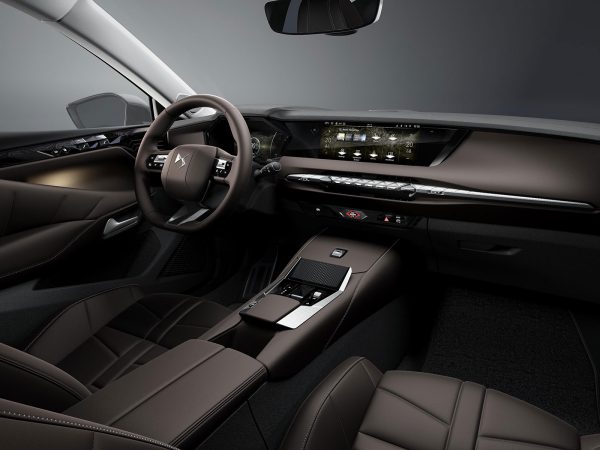 (c) DS Automobiles