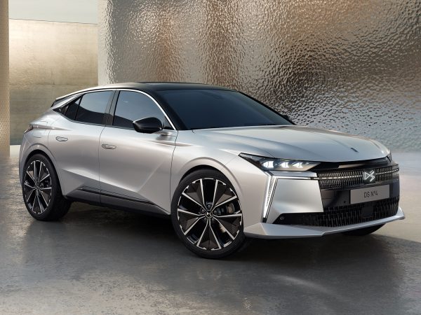 (c) DS Automobiles