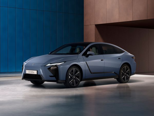 (c) Lexus