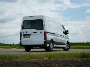 Renault Master L2H2 blue dci 150 (c) Johannes Ibrahim
