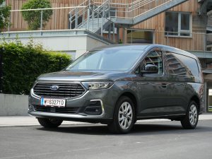 Ford Transit Connect 2,0 EcoBlue A7 (c) Kyrillos Ibrahim