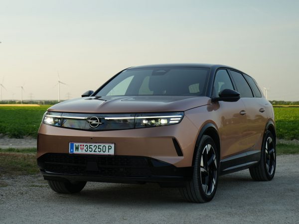 Opel Grandland Electric GS 73 kWh (c) Kyrillos Ibrahim