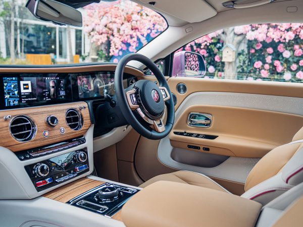 (c) Rolls Royce