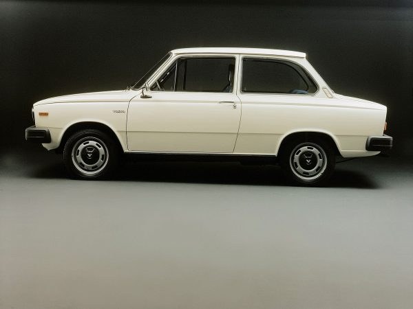 (c) Volvo