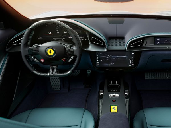 (c) Ferrari