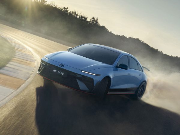 (c) Hyundai