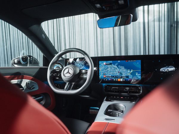 (c) Mercedes-Benz Group