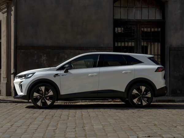 (c) Mitsubishi