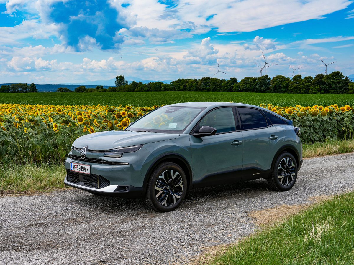 Citroen C4 Hybrid (c) Stefan Gruber
