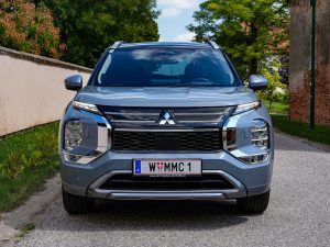 Mitsubishi Outlander PHEV (c) Stefan Gruber