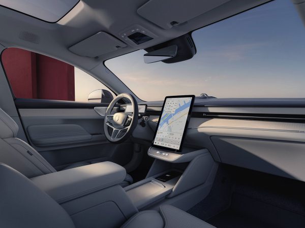 (c) Volvo Car Group